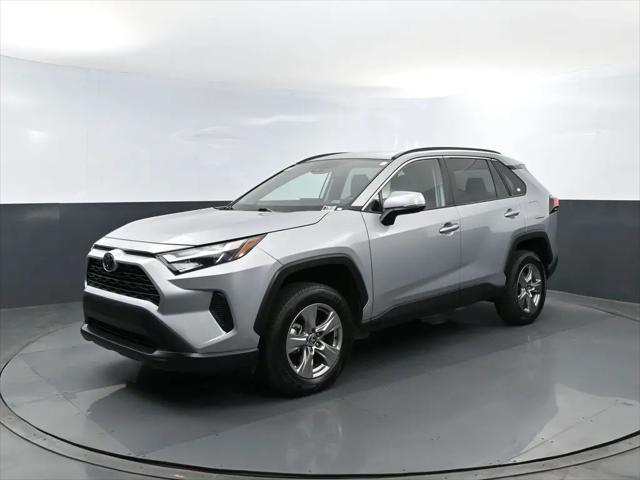 2025 Toyota RAV4 XLE for sale in Valencia, CA