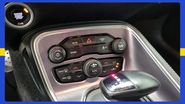 2018 Dodge Challenger SXT