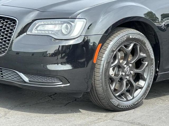 2021 Chrysler 300 Touring AWD
