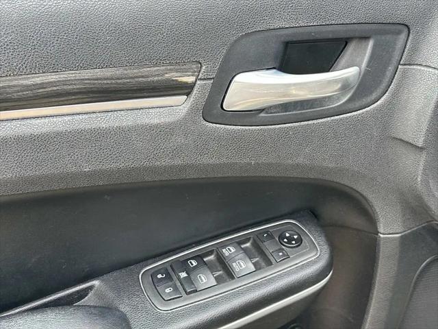 2021 Chrysler 300 Touring AWD