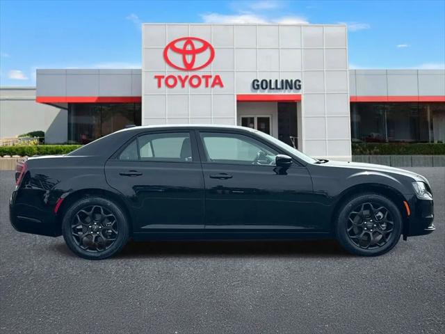 2021 Chrysler 300 Touring AWD