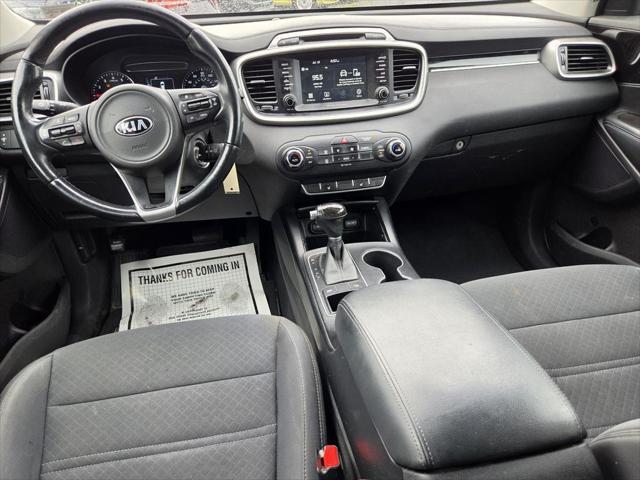 2017 Kia Sorento 2.4L LX 2017 Kia Sorento 2.4L LX