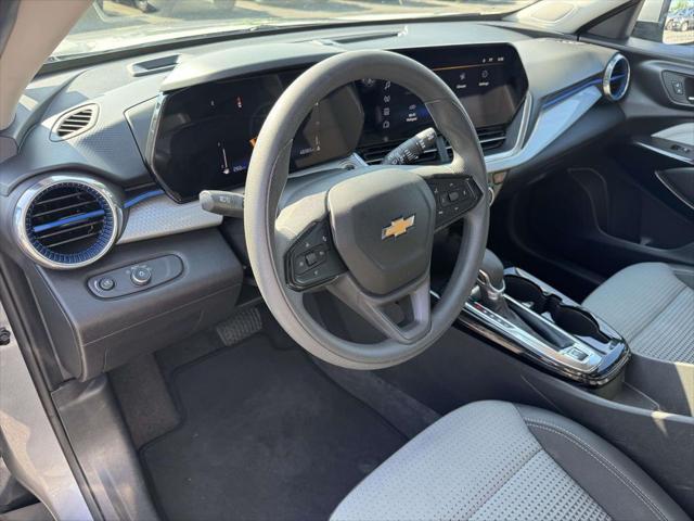 2025 Chevrolet Trax FWD LT