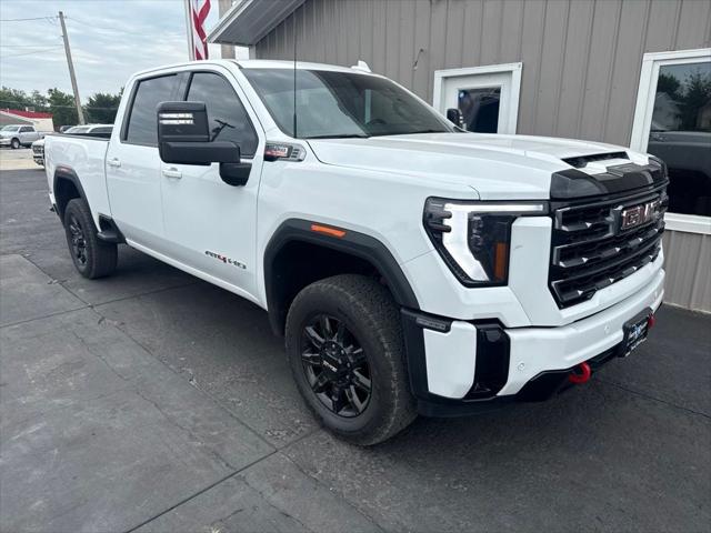 2025 GMC Sierra 2500HD 4WD Crew Cab Standard Bed AT4 for sale in Beatrice, NE