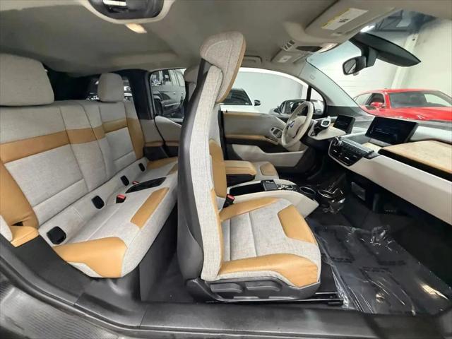 2014 BMW i3 Base w/Range Extender