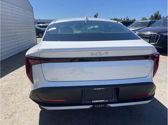 2026 Kia K4 LXS