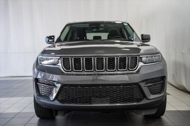 2023 Jeep Grand Cherokee Laredo 4x4 2023 Jeep Grand Cherokee Laredo 4x4