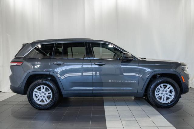 2023 Jeep Grand Cherokee Laredo 4x4 2023 Jeep Grand Cherokee Laredo 4x4