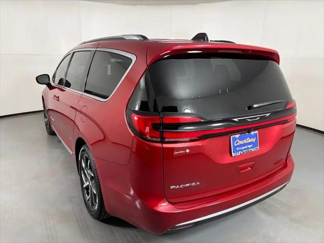 2027 Chrysler Pacifica Pinnacle
