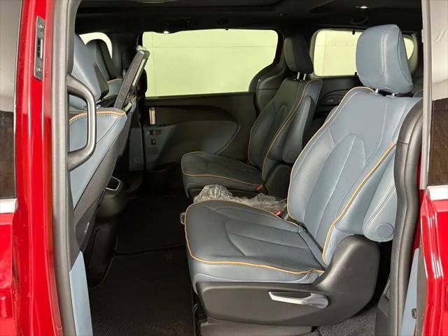 2027 Chrysler Pacifica Pinnacle