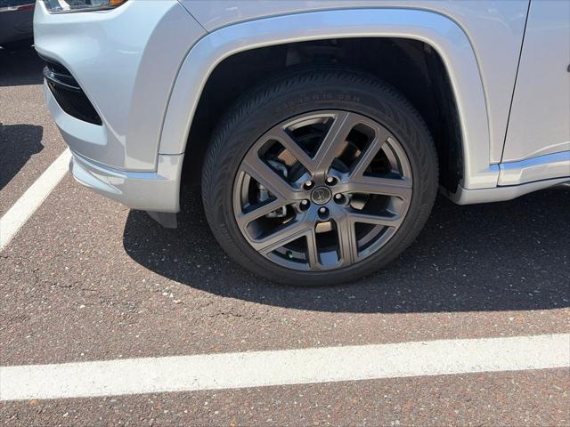 2025 Jeep Compass Limited 4x4 2025 Jeep Compass Limited 4x4