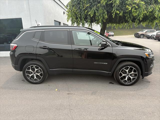 2025 Jeep Compass Limited 4x4 2025 Jeep Compass Limited 4x4
