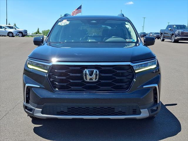 2023 Honda Pilot AWD Touring 2023 Honda Pilot AWD Touring