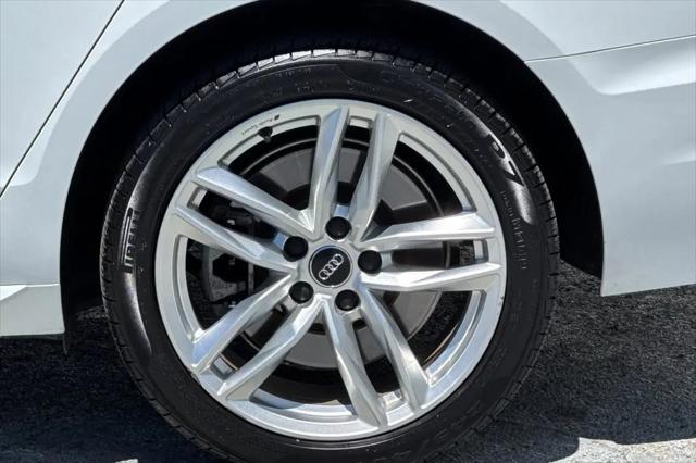 2021 Audi A4 Premium 45 TFSI S line quattro S tronic