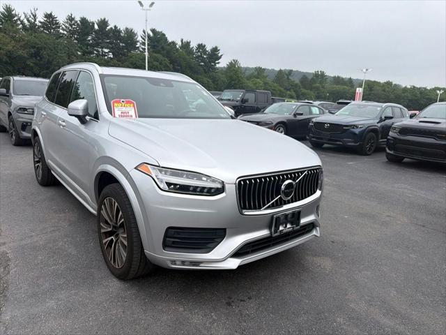 2020 Volvo XC90 T5 Momentum 7 Passenger 2020 Volvo XC90 T5 Momentum 7 Passenger