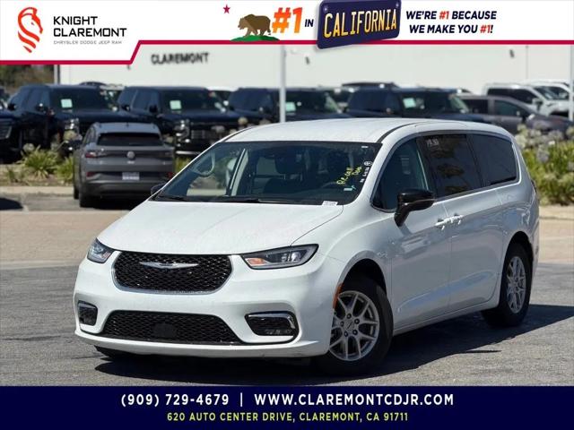 2024 Chrysler Pacifica Touring L for sale in Claremont, CA