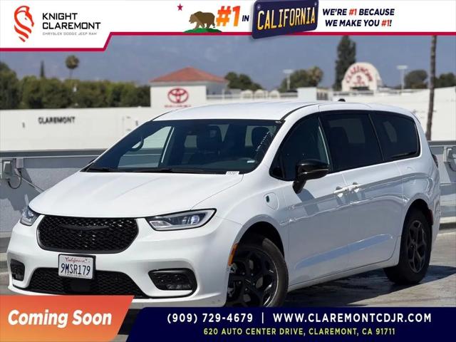 2024 Chrysler Pacifica Hybrid S Appearance Pkg for sale in Claremont, CA