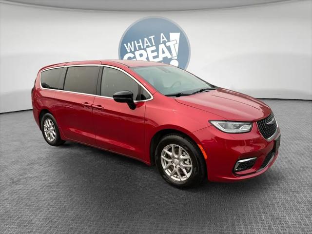2025 Chrysler Pacifica Select for sale in Pittsburgh, PA