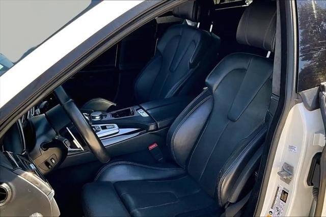 2017 BMW M6 Standard