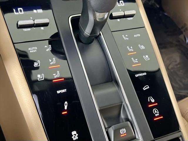 2024 Porsche Macan Macan