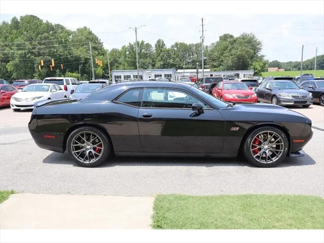 2016 Dodge Challenger SRT 392