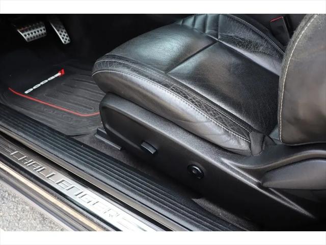 2016 Dodge Challenger SRT 392