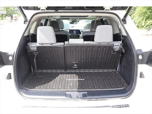 2021 Toyota Highlander Hybrid Platinum