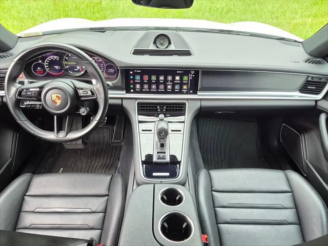 2023 Porsche Panamera E-Hybrid 4 Platinum Edition
