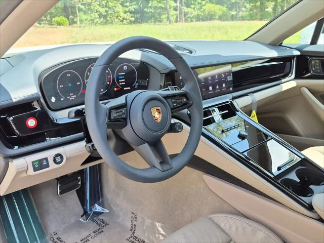 2026 Porsche Panamera 4