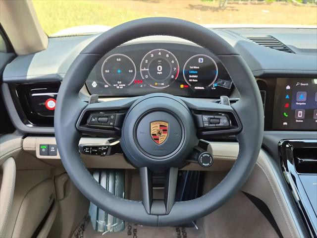 2026 Porsche Panamera 4