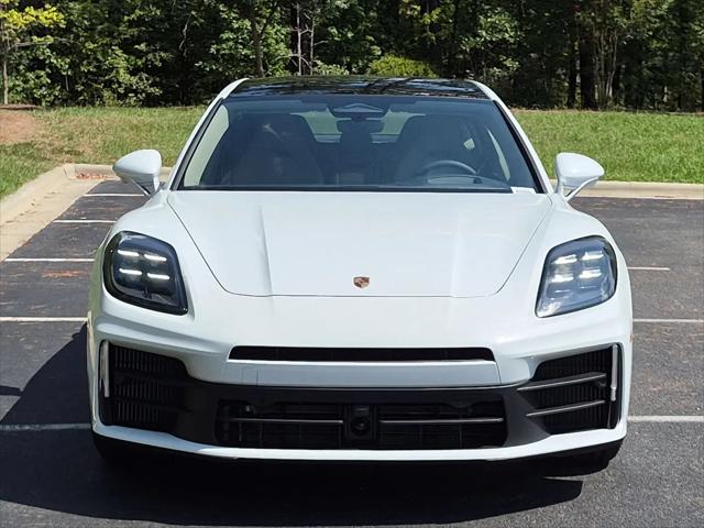 2026 Porsche Panamera 4