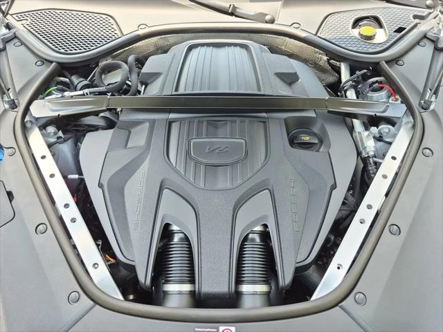 2026 Porsche Panamera 4