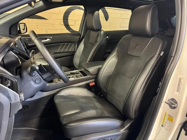 2021 Ford Edge ST
