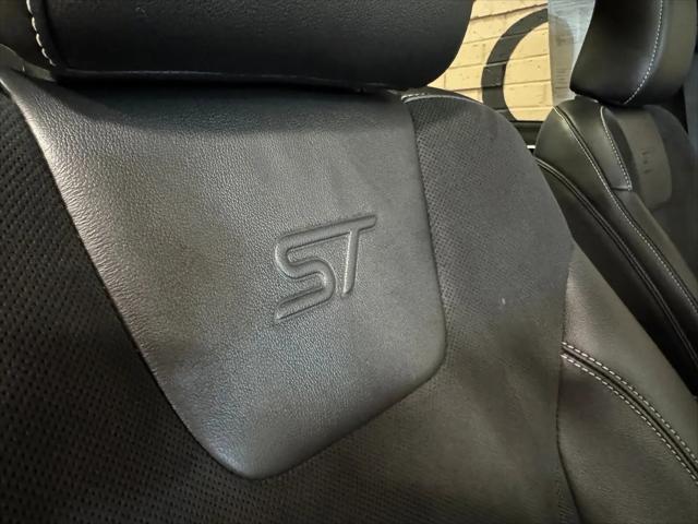 2021 Ford Edge ST