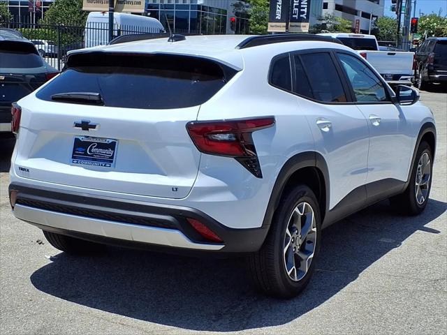 2026 Chevrolet Trax FWD LT