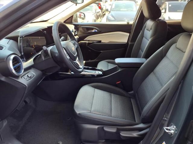 2026 Chevrolet Trax FWD LT