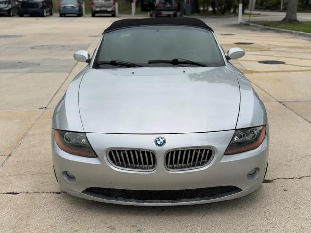 2003 BMW Z4 2.5i