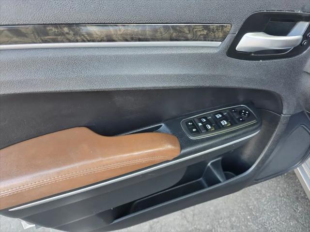 2018 Chrysler 300 Limited