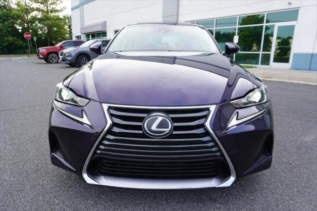 2017 Lexus IS 200t IS Turbo