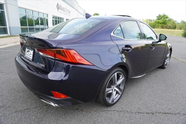 2017 Lexus IS 200t IS Turbo