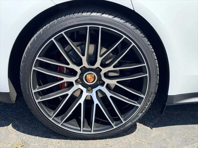 2017 Porsche Panamera 4