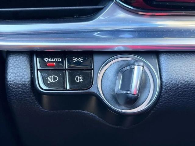 2017 Porsche Panamera 4
