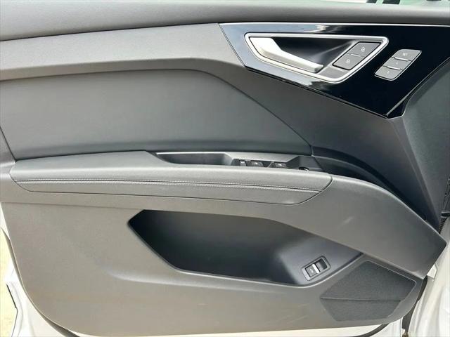 2023 Audi e-tron Premium Plus 50 quattro