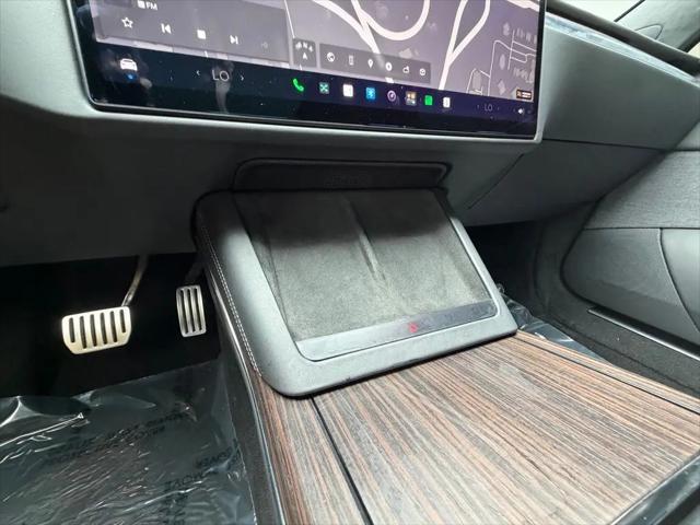 2023 Tesla Model S Standard Range