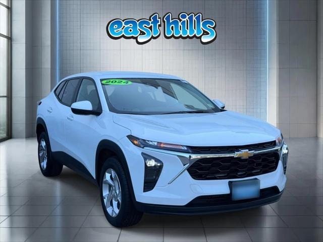 2024 Chevrolet Trax FWD SP for sale in Roslyn, NY