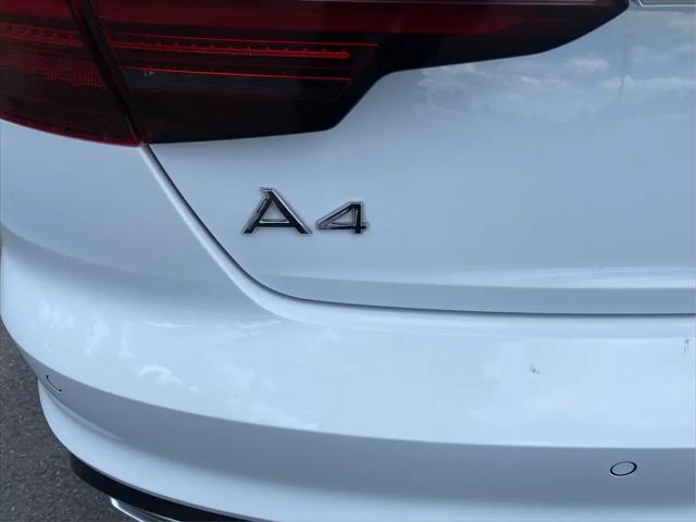 2024 Audi A4 Premium Plus 45 TFSI S line quattro S tronic