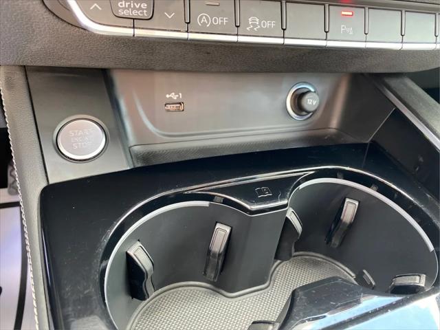 2024 Audi A4 Premium Plus 45 TFSI S line quattro S tronic