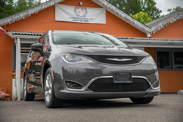 2017 Chrysler Pacifica Touring Plus