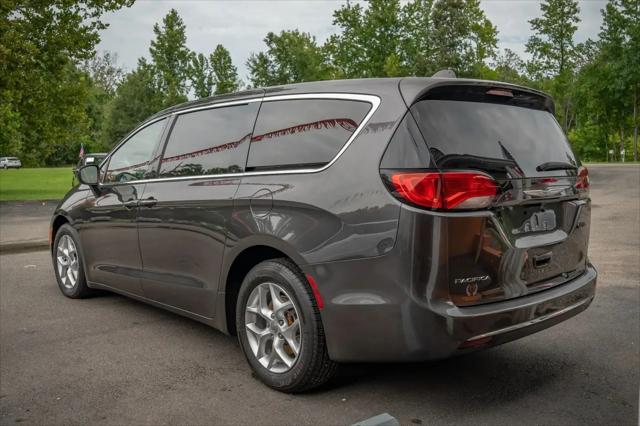 2017 Chrysler Pacifica Touring Plus