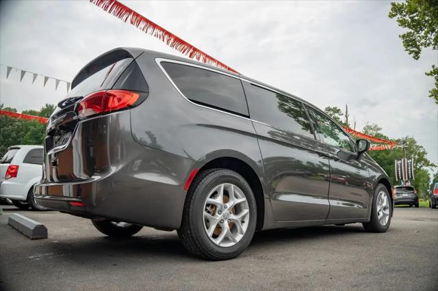 2017 Chrysler Pacifica Touring Plus